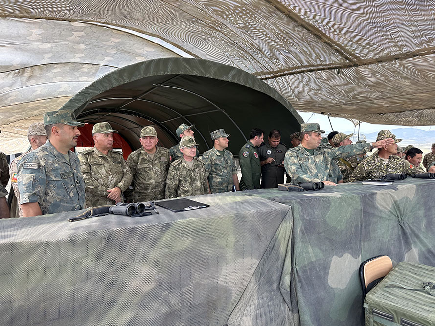 Azərbaycanda 5 ölkənin iştirakı ilə hərbi təlim keçiriləcək - FOTOLAR 4 28b06a6c4b67fa4a87f3a63099ce3d0b